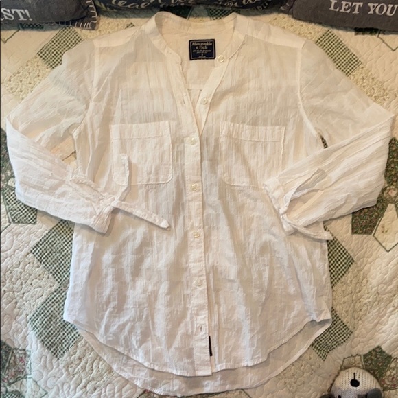 Abercrombie & Fitch Tops - Abercrombie white button up shirt.